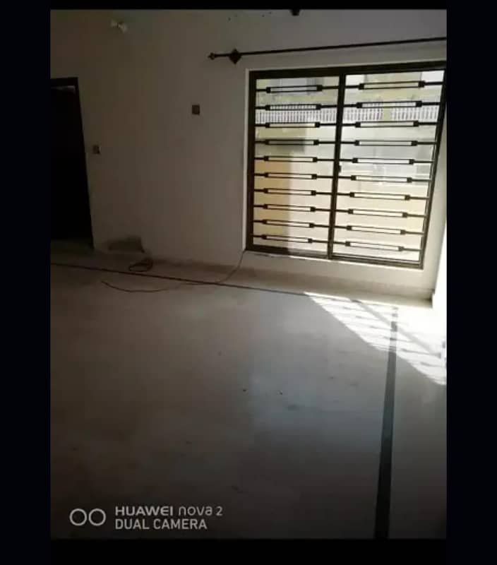 Flat for rent in affshan colony koub line near Askari 11 5