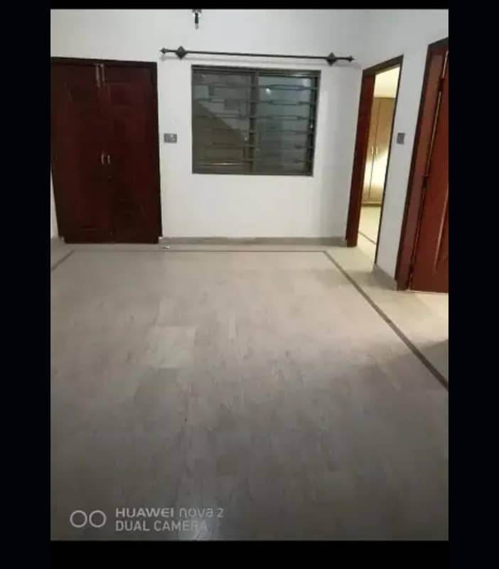 Flat for rent in affshan colony koub line near Askari 11 11