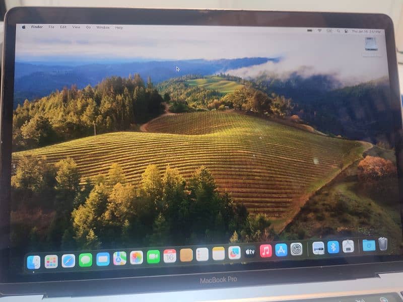 MacBook Pro 2020 Intel 13" For Sale 3