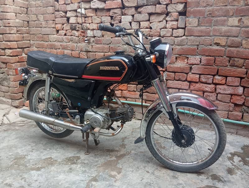 Honda CD 70 Model 2007 1