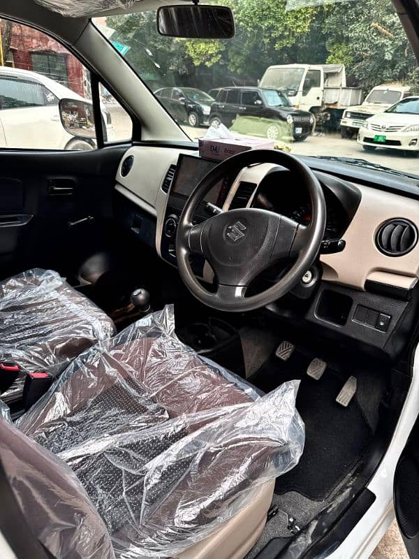 Suzuki Wagon R 2022 4