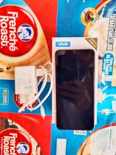 Vivo y90 for sale memory 2GB /32 GB complete Box