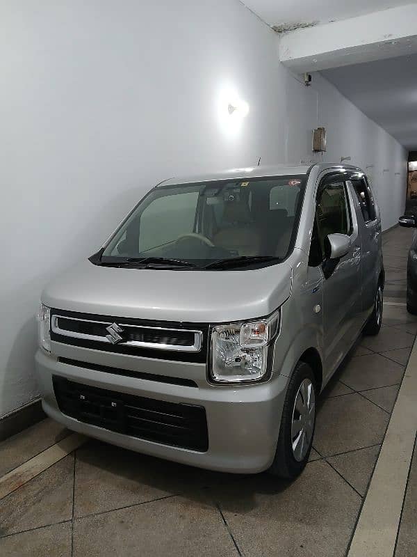 Suzuki Wagon R 2021/2024 0