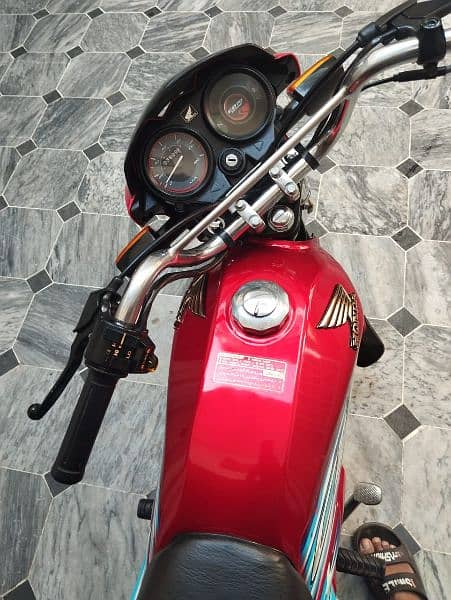 Honda 70 Dream/Exchange possible 4