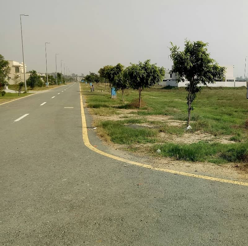 CORNER 150 FEET ROAD 1 KANAL PLOT IN DHA PHASE 9 PRISM FOR SALE BLOCK N 0