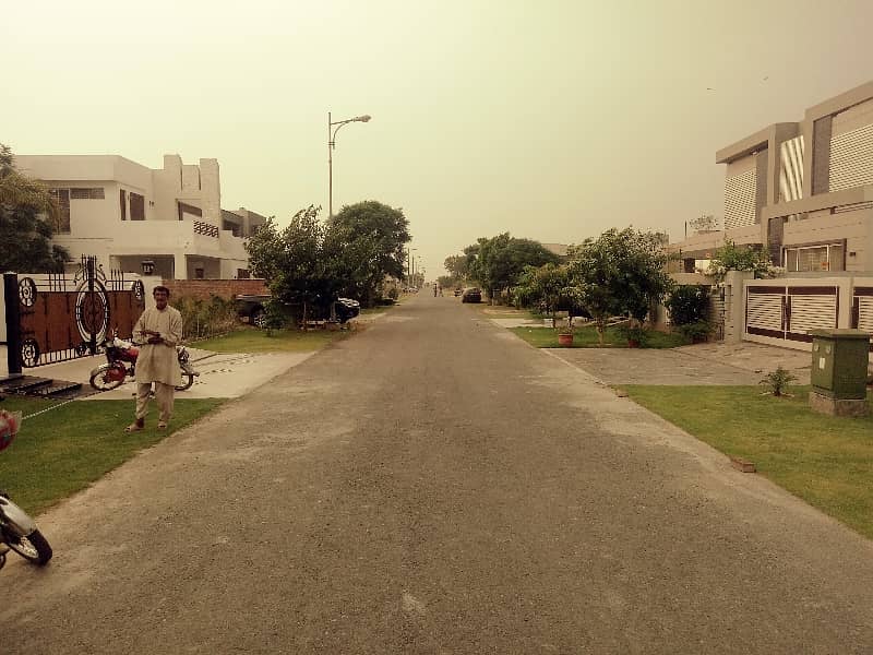 1 KANAL PLOT IN DHA PHASE 7 FOR SALE BLOCK S 1