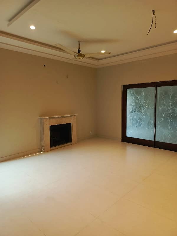 Single Story 1Kanal House For RENT 7