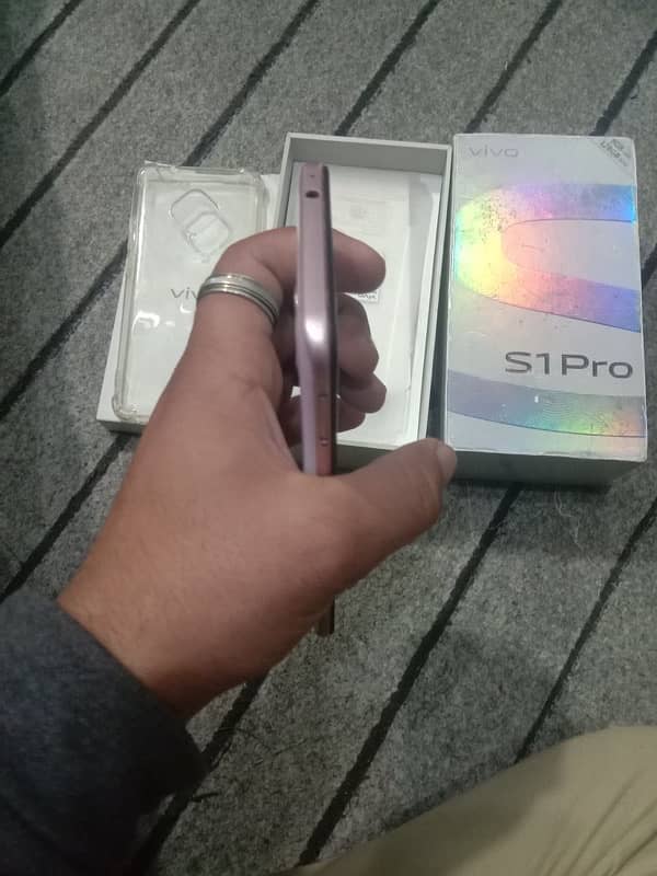 S1 Pro 1