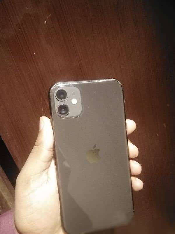 urgent sailing my I phone 11 black colour factory unlock 1