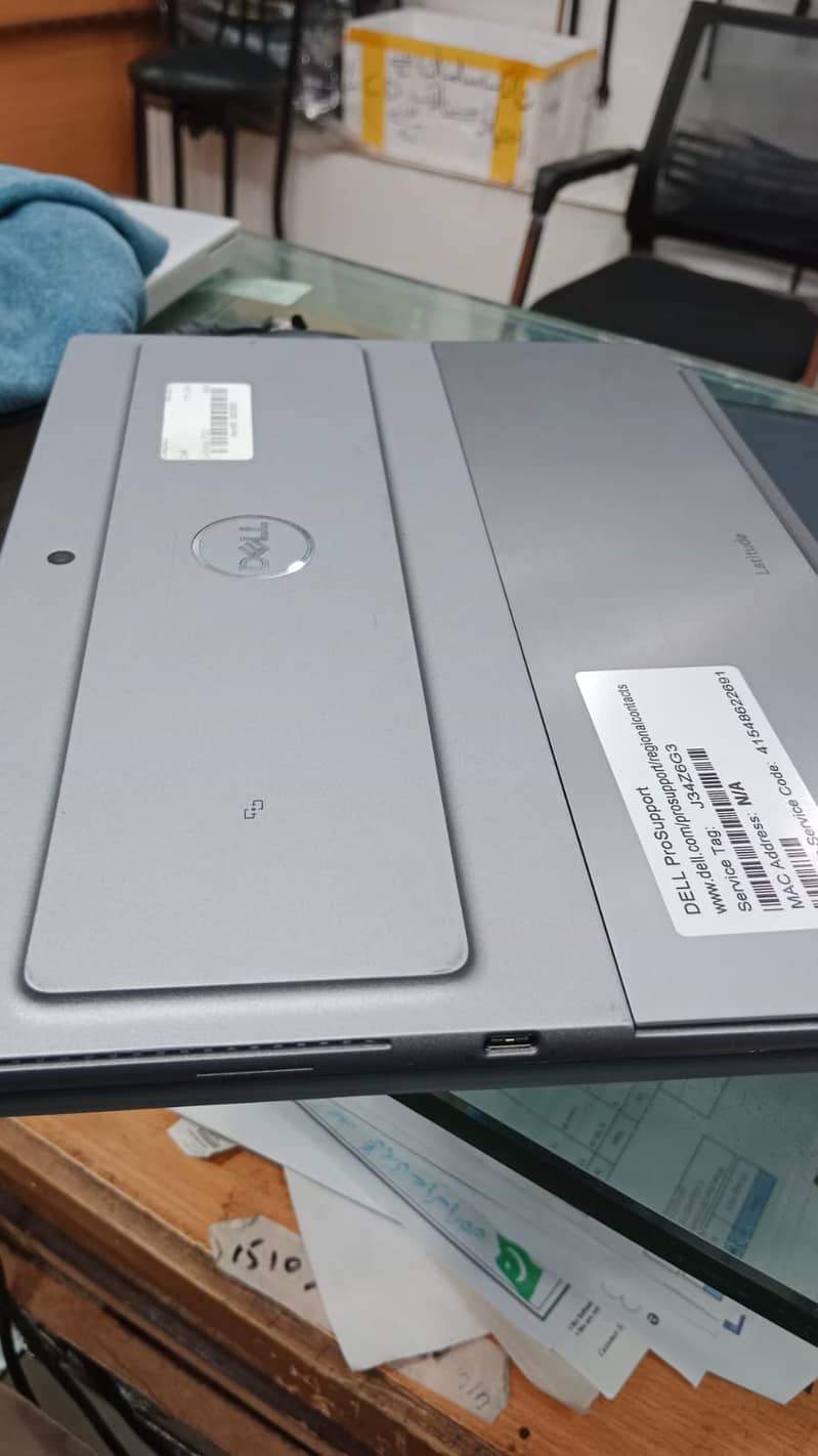 Dell Latitude 7320 Detachable 1