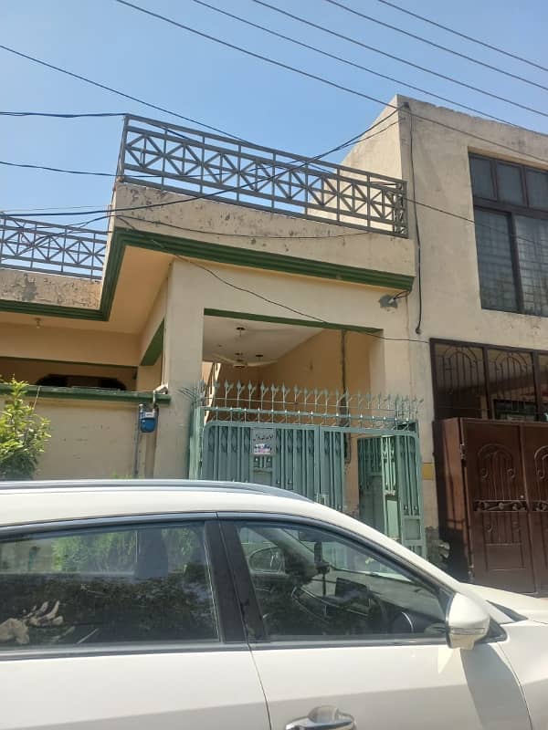 10 Marla Used House For Sale In Awaisia Housing Society 1