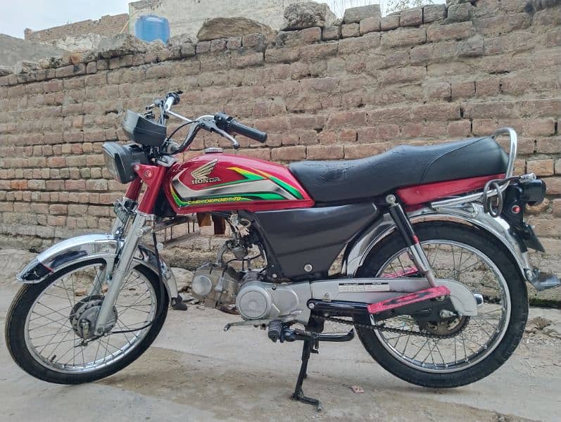 Honda cd70 3