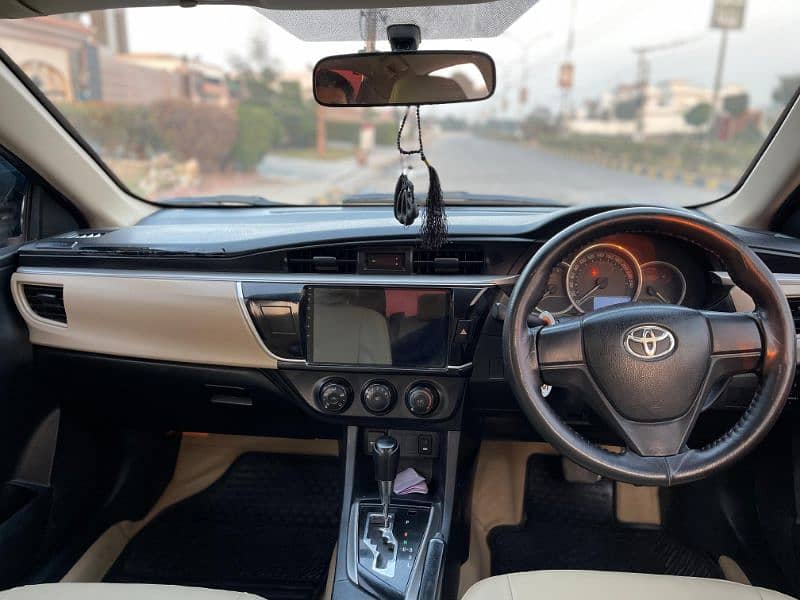 Toyota Corolla Altis 2015 8