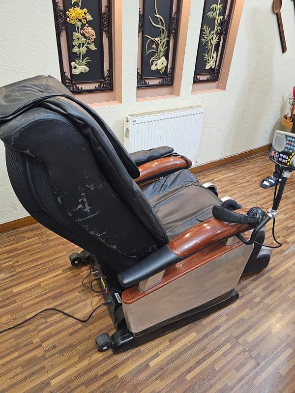 Imported used Massage chair 3