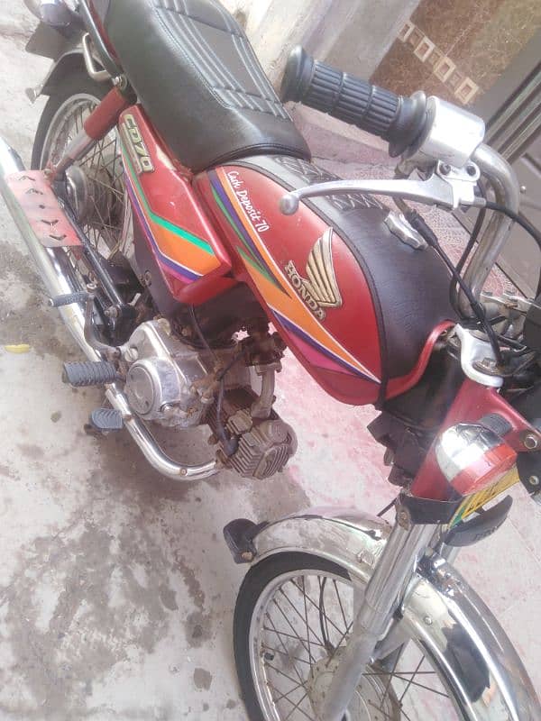 2007 model 70cc bike 8