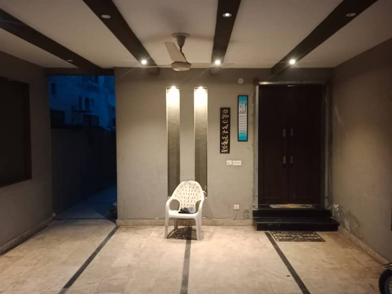 10 Marla House For Sale In Paragon City Lahore 19