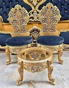 porany furniture ko polish krwany k liye hum se rabta kren