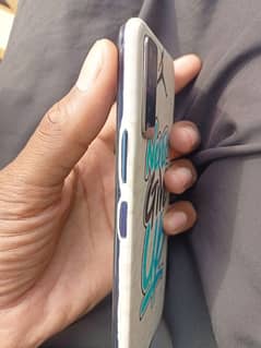 vivo y20 with box charger condition saaf ha