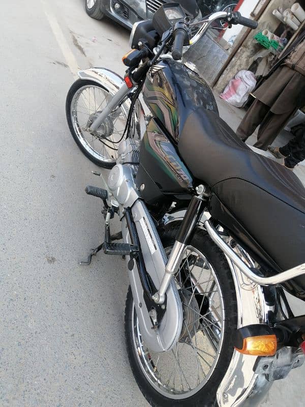 Honda CD70 Model 2022/2023 open invoice sialkot 3