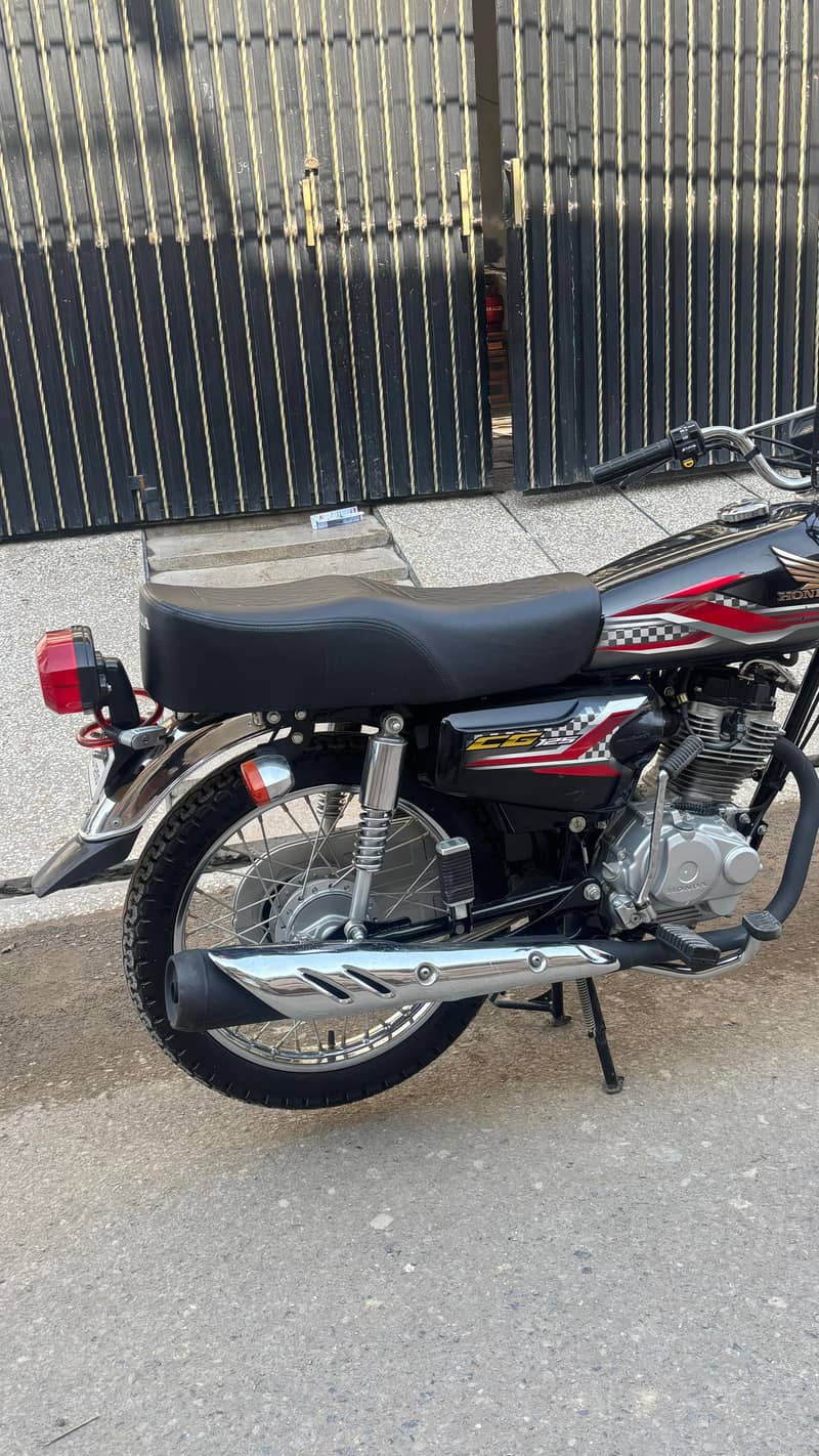 Honda CG 125 2024 6