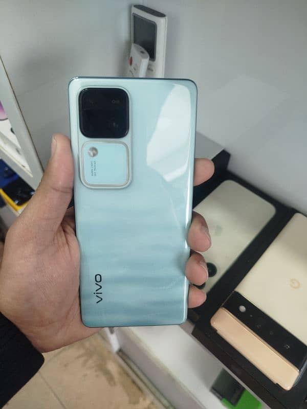 vivo v30 12gb256gb 0