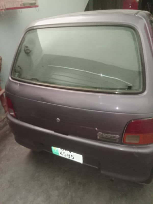 Daihatsu Cuore 2000 1