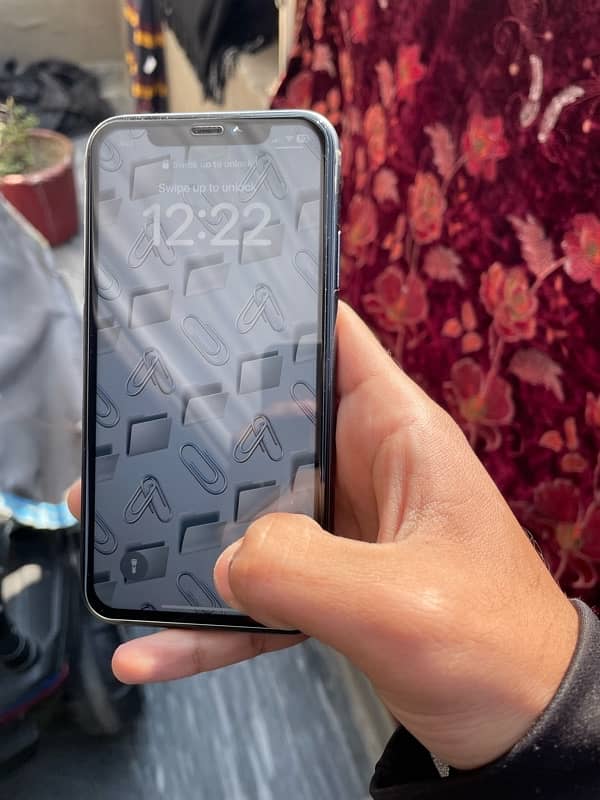 IPhone 11 128Gb PTA Approved 1