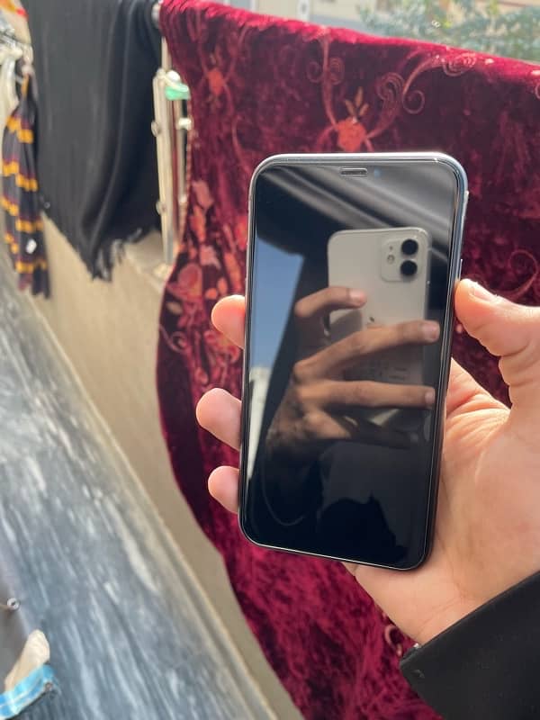 IPhone 11 128Gb PTA Approved 2