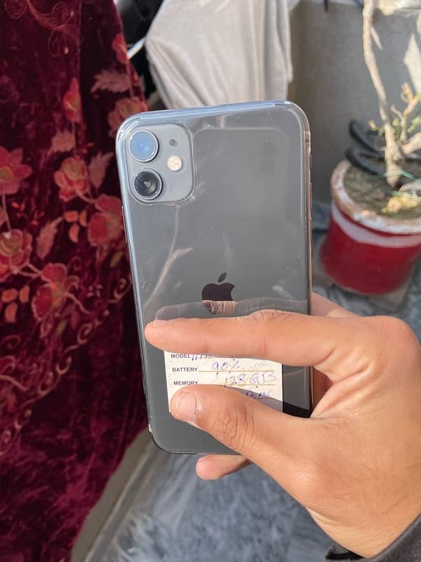 IPhone 11 128Gb PTA Approved 9