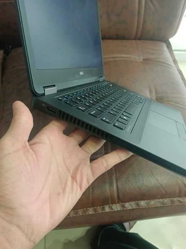 Dell Latitude Core i5 6th Generation 4