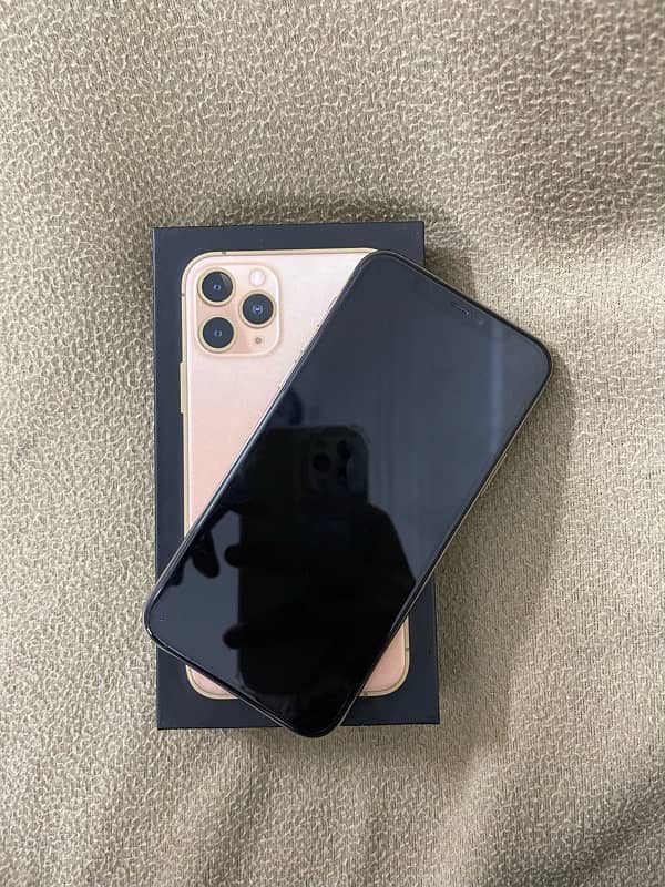 Iphone 11 pro 256gb dual sim PTA approved 1