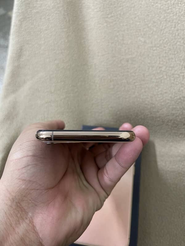 Iphone 11 pro 256gb dual sim PTA approved 5