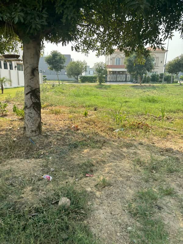 1 Kanal Plot For Sale In Phase 8 Sector S 3