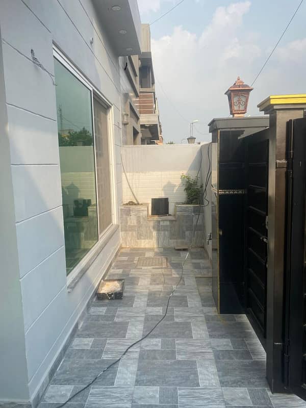 5 MARLA FULL HOUSE NON FURNISHED ROE RENT IN BAHRIA TOWN LAHORE 19