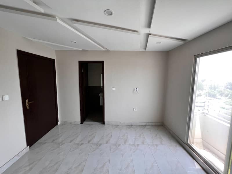 2 BED ROOM APARTMENT NON FURNISHED IN BAHRIA TOWN LAHORE 5