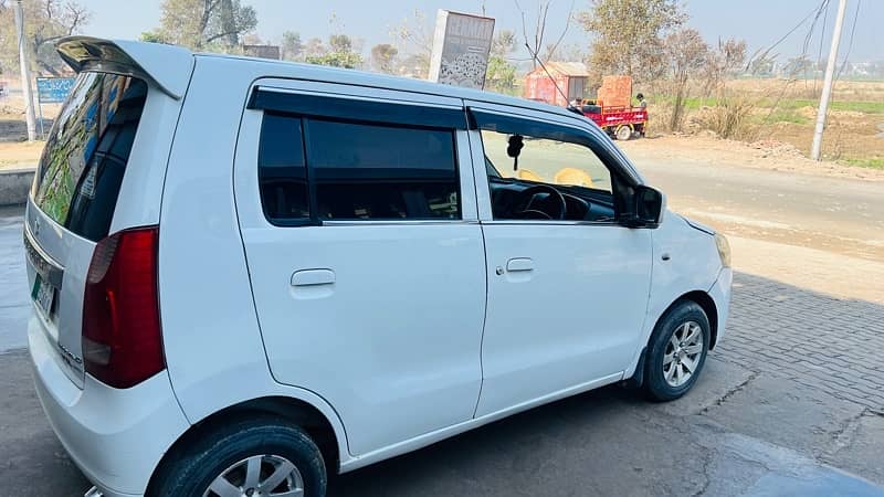 Suzuki Wagon R 2017 6