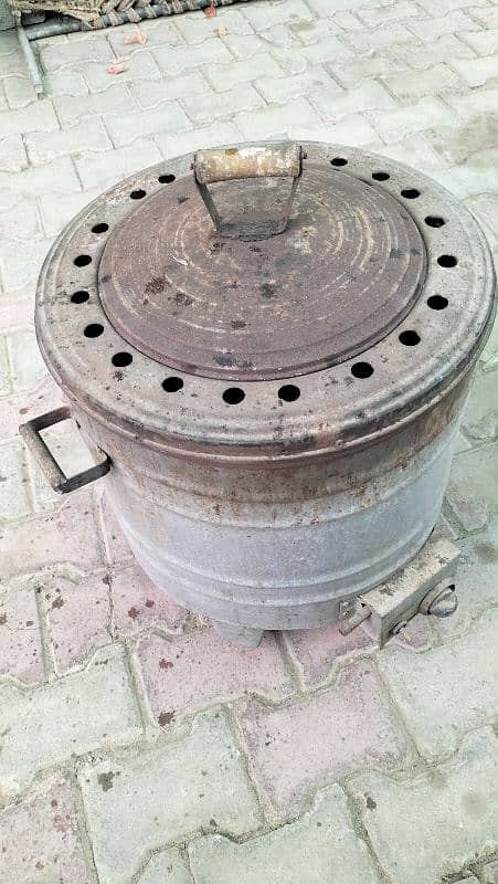 Gas Tandoor good condition ma hai 2