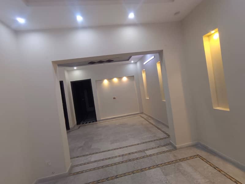 10 Marla brand new lower portion available for rent in TiP 2 housing society Lahore bijli Pani available 15