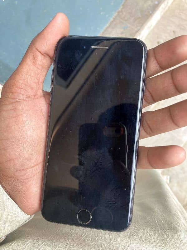 iphone 8 256gb pta approved 4