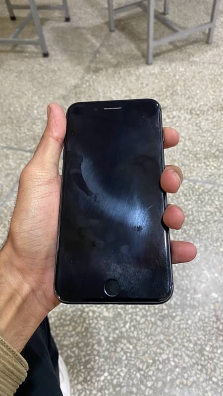 Iphone 8 PTA Aproved 7