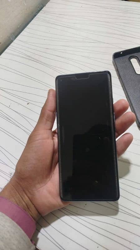 one plus 8 _8GB 256 GB paich approved 3