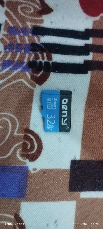 32GB Memory Card 0