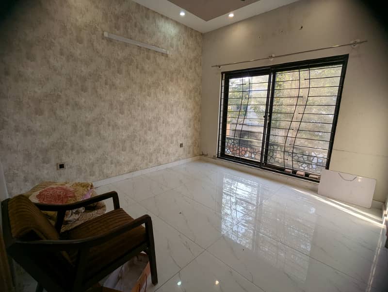 1 Kanal Brand New Upper Portion Available For Rent In Lake City Sector M-3 5