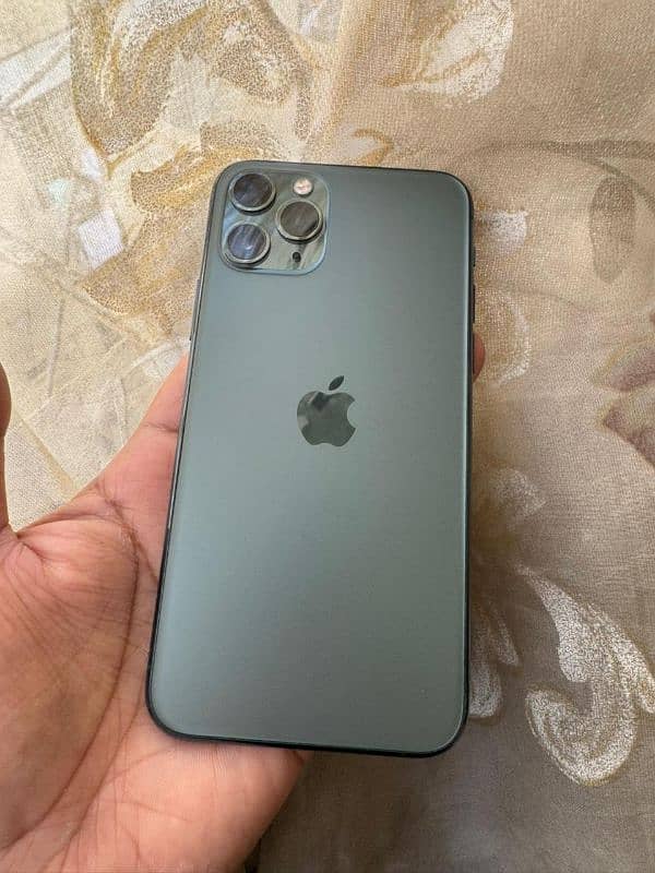 iphone 11pro 256gb with box 1