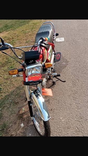 honda cd 70 new condition 03414932786 is nmbr p rbta kren call or wtsp 6