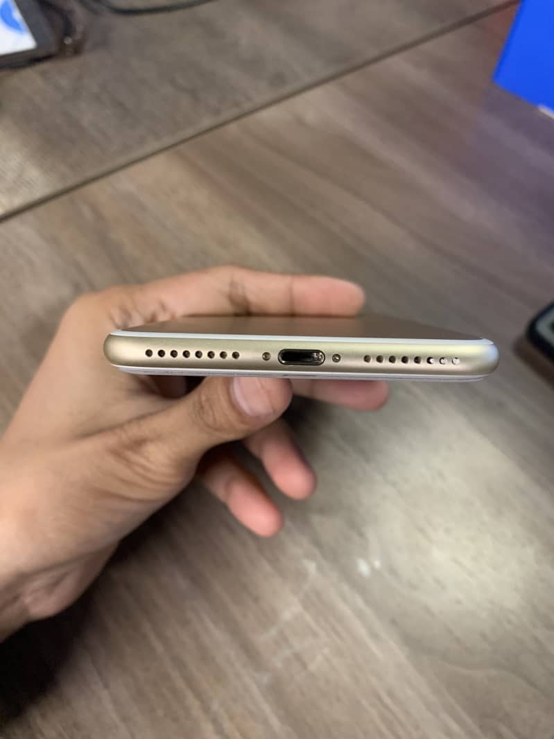 Apple iPhone 7 Plus PTA 2