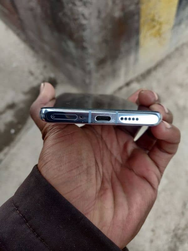 Huawei p30 pro   (official pta proved) 2