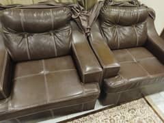 5 Seater used sofa set with table for Sale