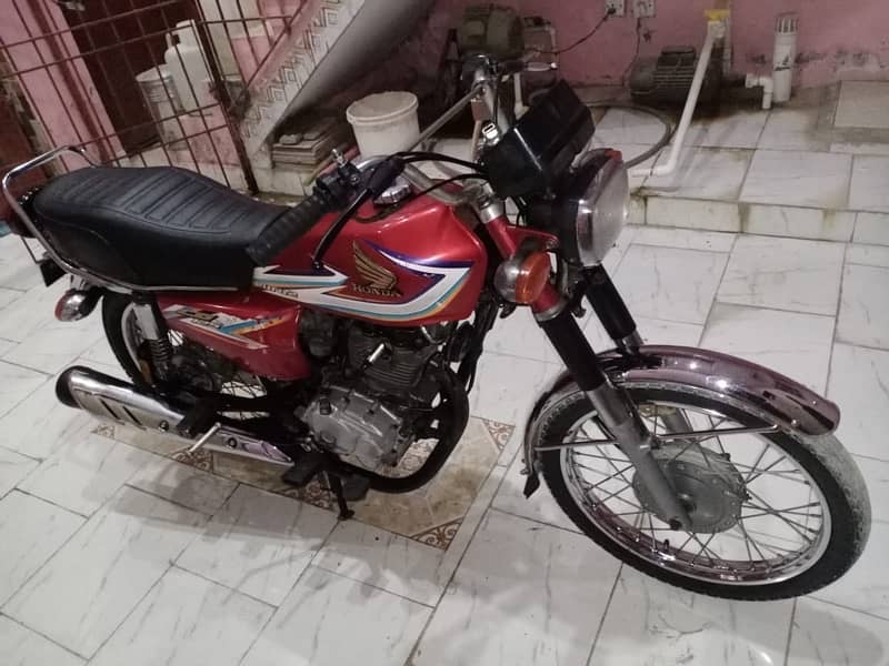 honda. 125 karachi 2016 1