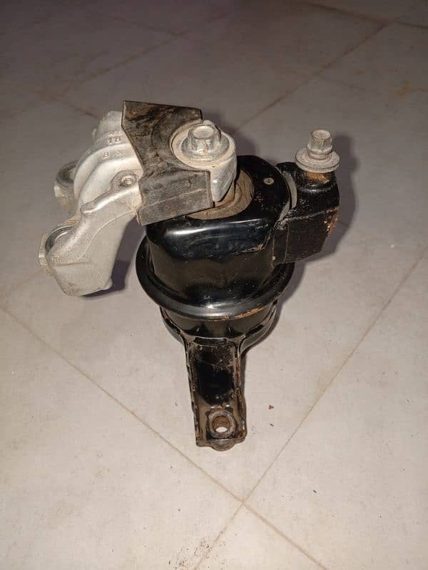 Engine Mounting 0